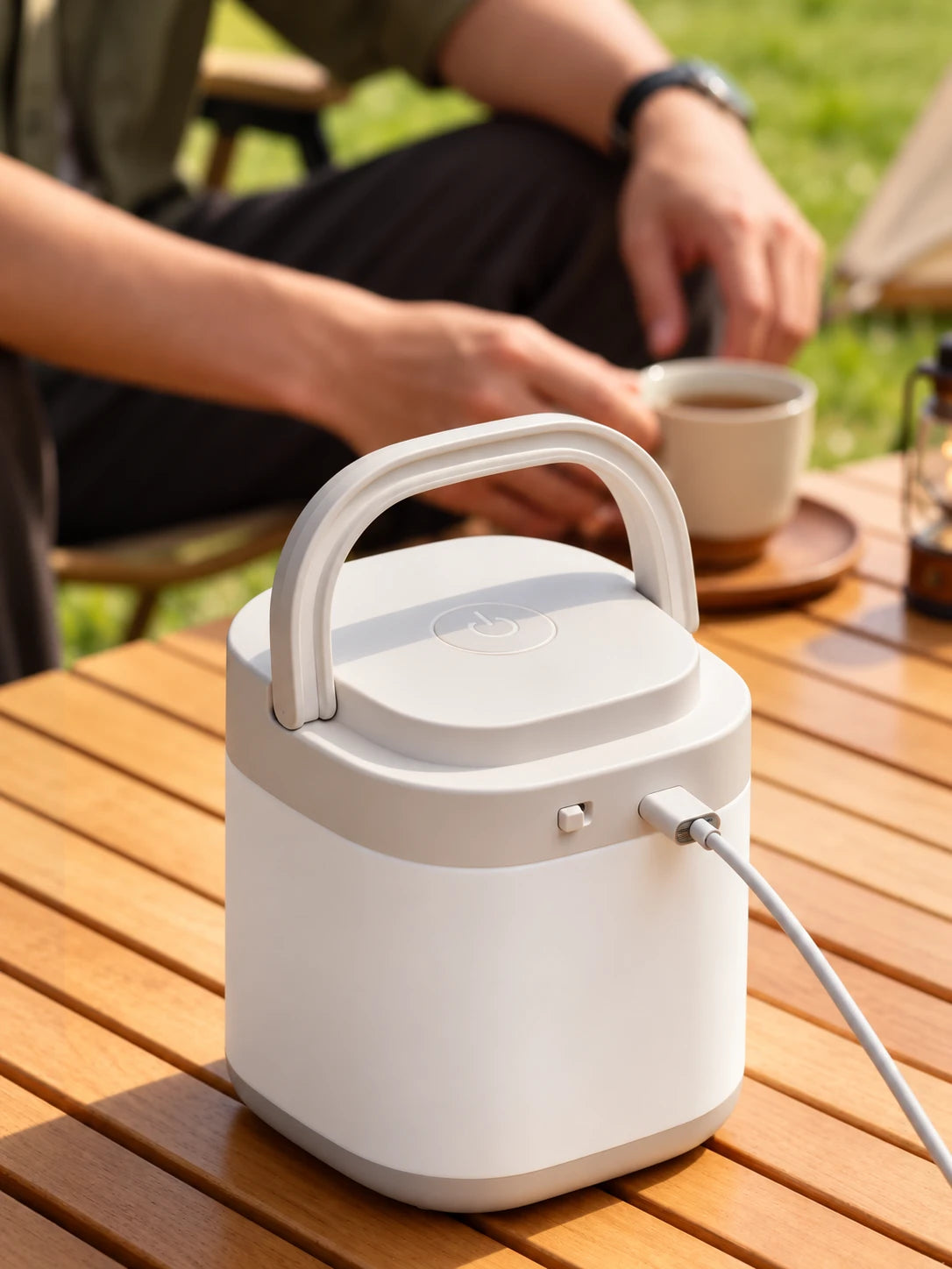 Rechargeable 360° Camping Lantern