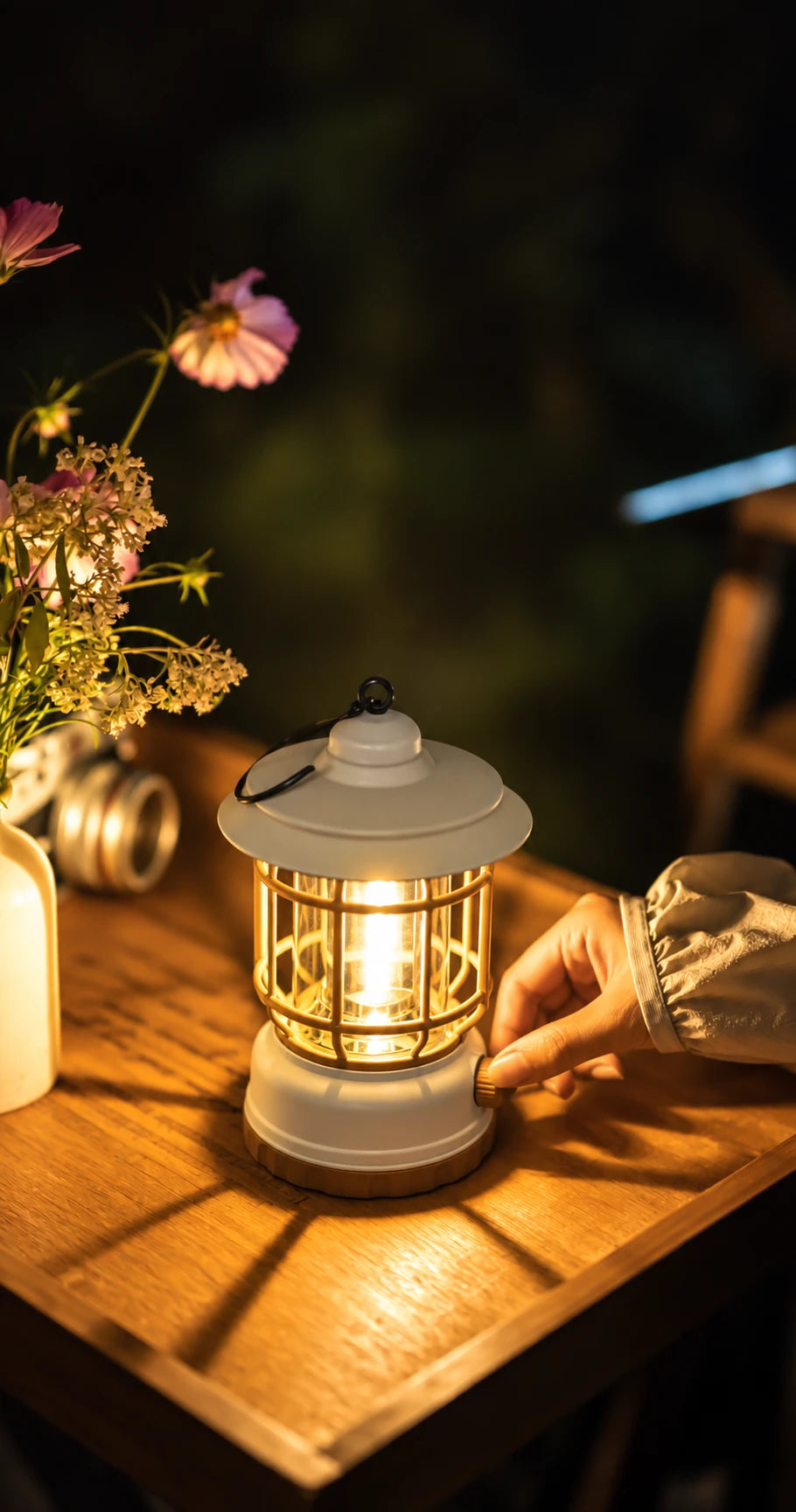 Dimmable Retro Camping Lantern